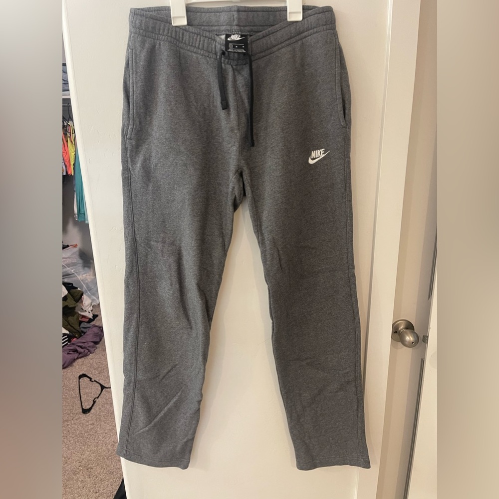 Men’s Nike sweats M